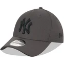 mutsid-kumer-hall-reguleeritav-9forty-diamond-era-new-york-yankees-mlb-new-era