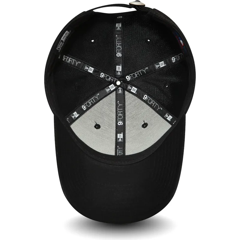 mutsid-kumer-must-reguleeritav-9forty-diamond-era-new-york-yankees-mlb-new-era