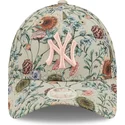 mutsid-kumer-beez-reguleeritav-9forty-all-over-print-floral-new-york-yankees-mlb-new-era