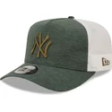 mutsid-kumer-roheline-snapback-a-frame-jersey-essential-new-york-yankees-mlb-new-era