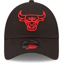 mutsid-kumer-must-reguleeritav-9forty-neon-outline-chicago-bulls-nba-new-era