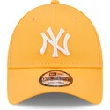 mutsid-kumer-oranz-reguleeritav-9forty-league-essential-new-york-yankees-mlb-new-era