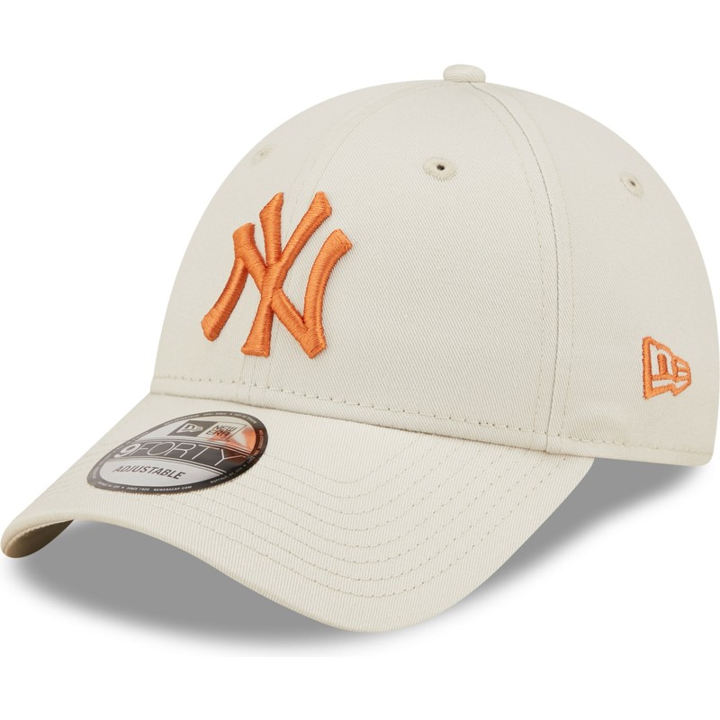 new-era-curved-brim-orange-logo-9forty-league-essential-new-york-yankees-mlb-beige-adjustable-cap