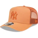 mutsid-kumer-pruun-snapback-a-frame-tech-ripstop-new-york-yankees-mlb-new-era