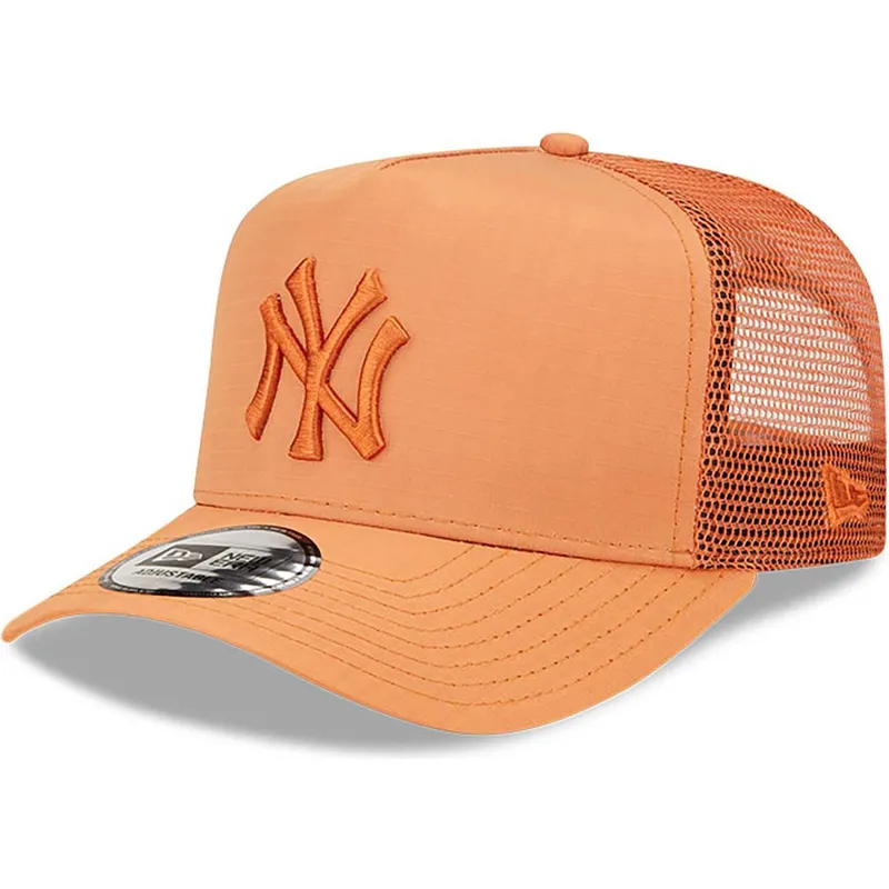 mutsid-kumer-pruun-snapback-a-frame-tech-ripstop-new-york-yankees-mlb-new-era