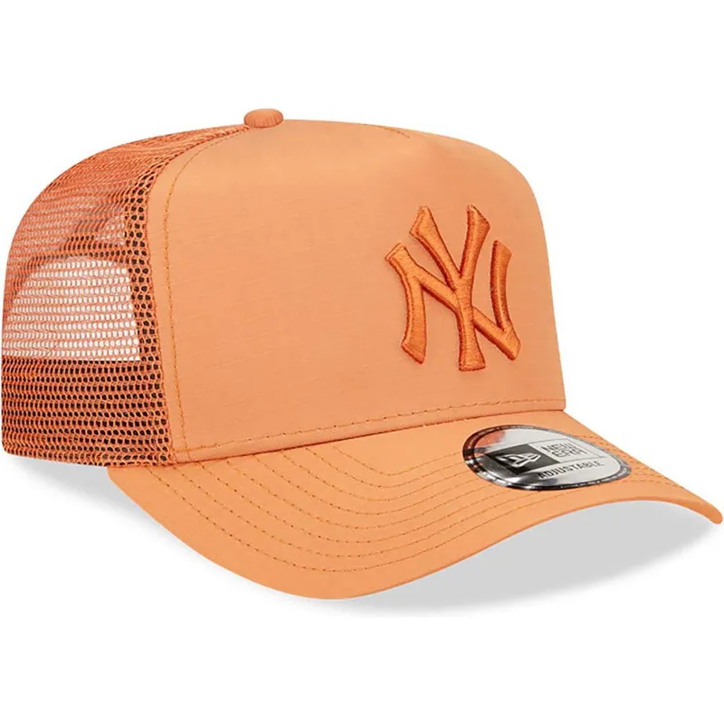 mutsid-kumer-pruun-snapback-a-frame-tech-ripstop-new-york-yankees-mlb-new-era