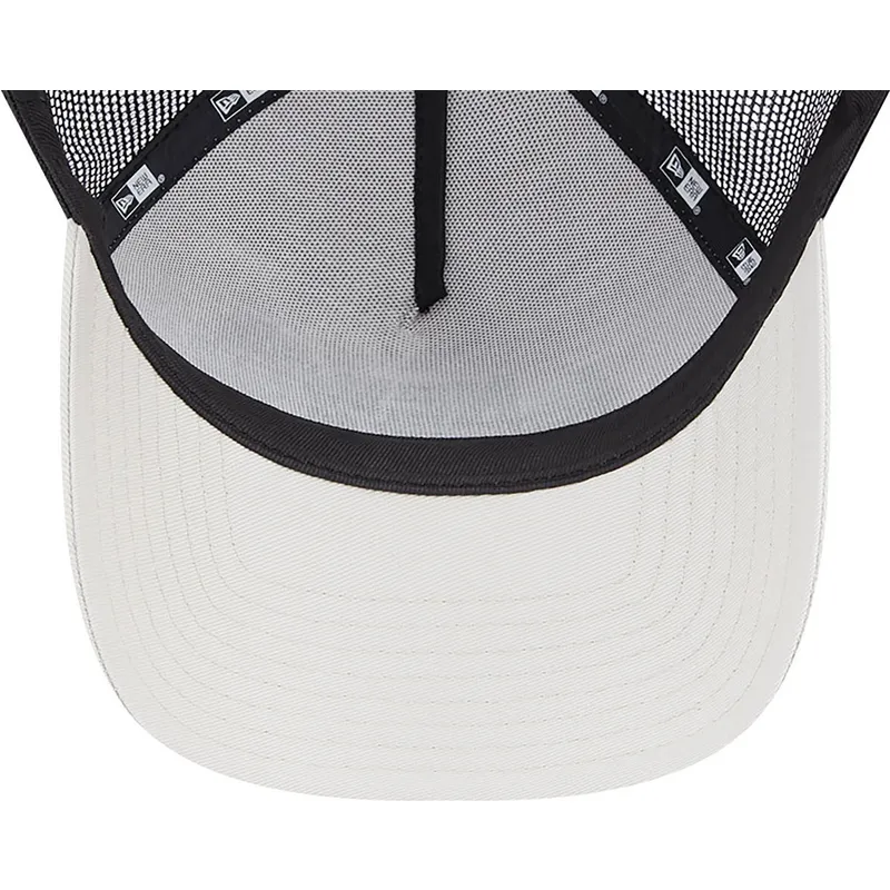 mutsid-kumer-beez-snapback-a-frame-bugs-bunny-y-pato-lucas-looney-tunes-new-era
