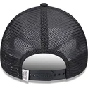 mutsid-kumer-must-snapback-a-frame-coyote-y-correcaminos-looney-tunes-new-era