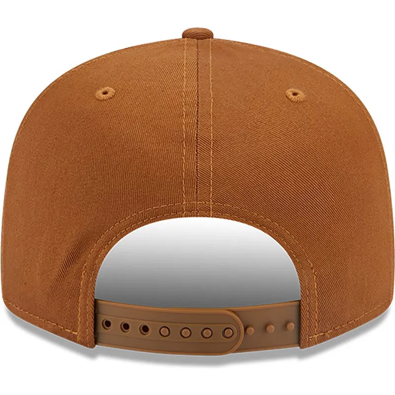 mutsid-lame-pruun-snapback-9fifty-league-essential-new-york-yankees-mlb-new-era