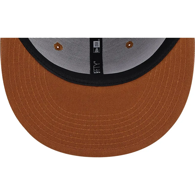 mutsid-lame-pruun-snapback-9fifty-league-essential-new-york-yankees-mlb-new-era