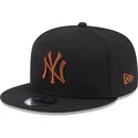 mutsid-lame-must-snapback-9fifty-league-essential-new-york-yankees-mlb-new-era