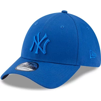 New Era Curved Brim Blue Logo 39THIRTY League Essential New York Yankees MLB Blue Fitted Cap