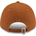 mutsid-kumer-pruun-reguleeritav-9forty-league-essential-los-angeles-dodgers-mlb-new-era