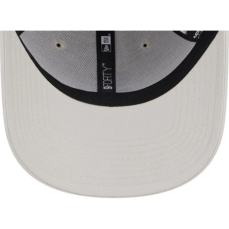 cap-kumer-beige-adjustable-strap-marron-9forty-league-essential-chicago-white-sox-mlb-new-era