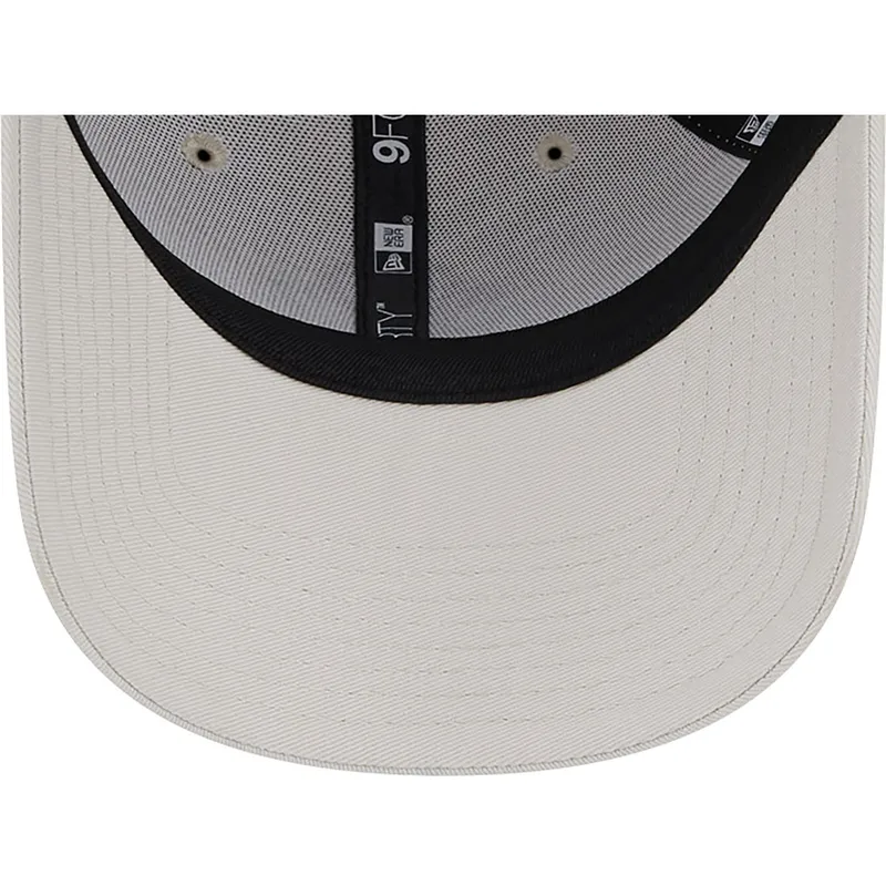 mutsid-kumer-beez-reguleeritav-9forty-league-essential-new-york-yankees-mlb-new-era