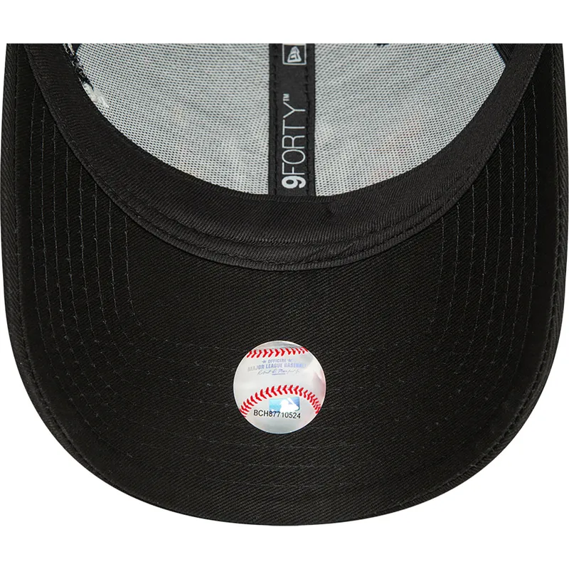 mutsid-kumer-must-reguleeritav-9forty-koi-fish-new-york-yankees-mlb-new-era