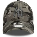 new-era-curved-brim-9forty-all-over-print-painted-new-york-yankees-mlb-camouflage-adjustable-cap