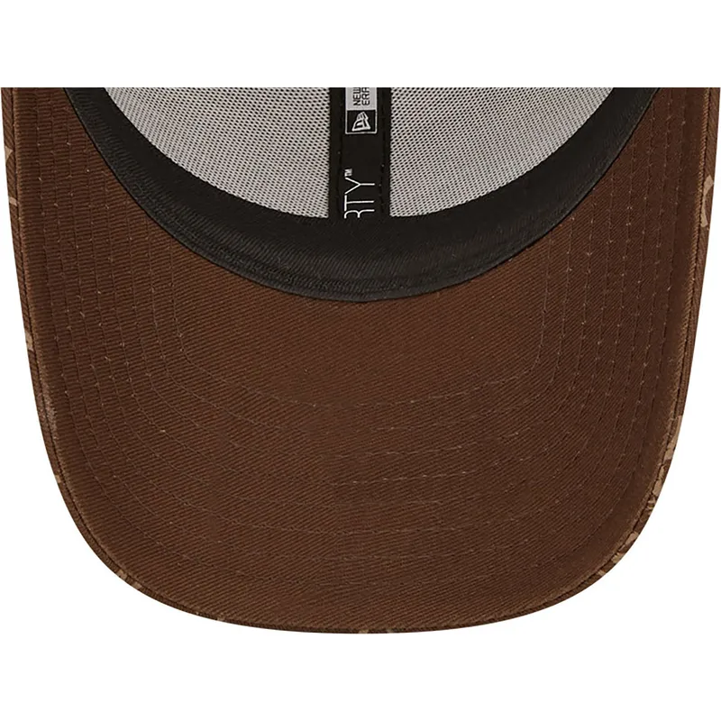 mutsid-kumer-pruun-reguleeritav-9forty-monogram-new-york-yankees-mlb-new-era