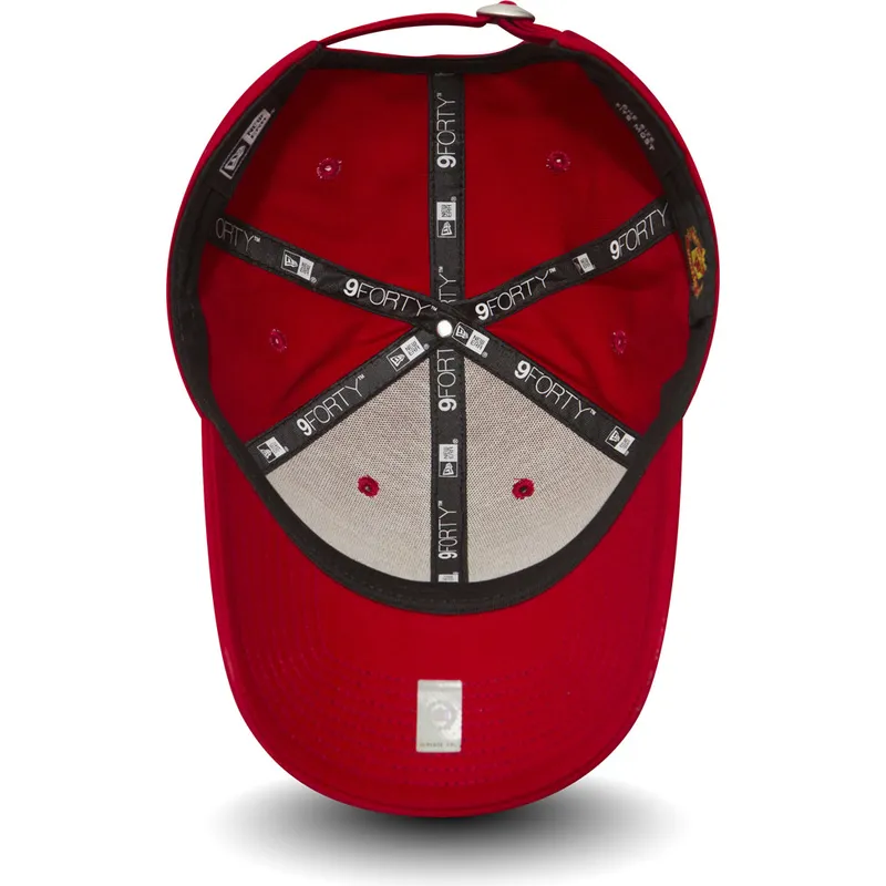 cap-kumer-red-adjustable-strap-9forty-essential-manchester-united-football-club-premier-league-new-era