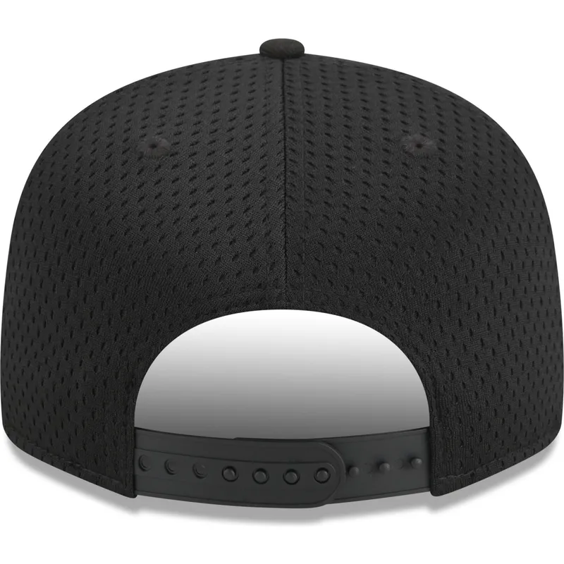 cap-lame-black-snapback-9fifty-post-up-pin-los-angeles-lakers-nba-new-era
