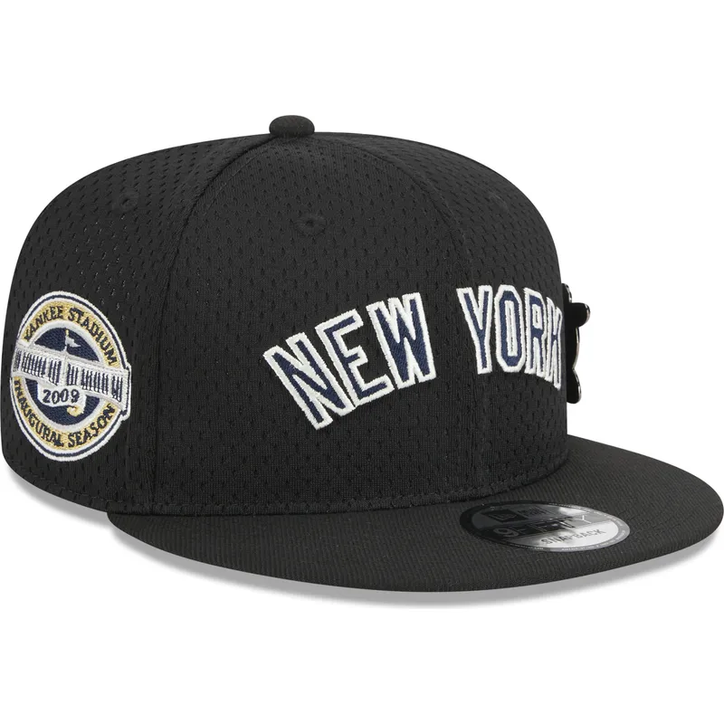 cap-lame-black-snapback-9fifty-post-up-pin-new-york-yankees-mlb-new-era