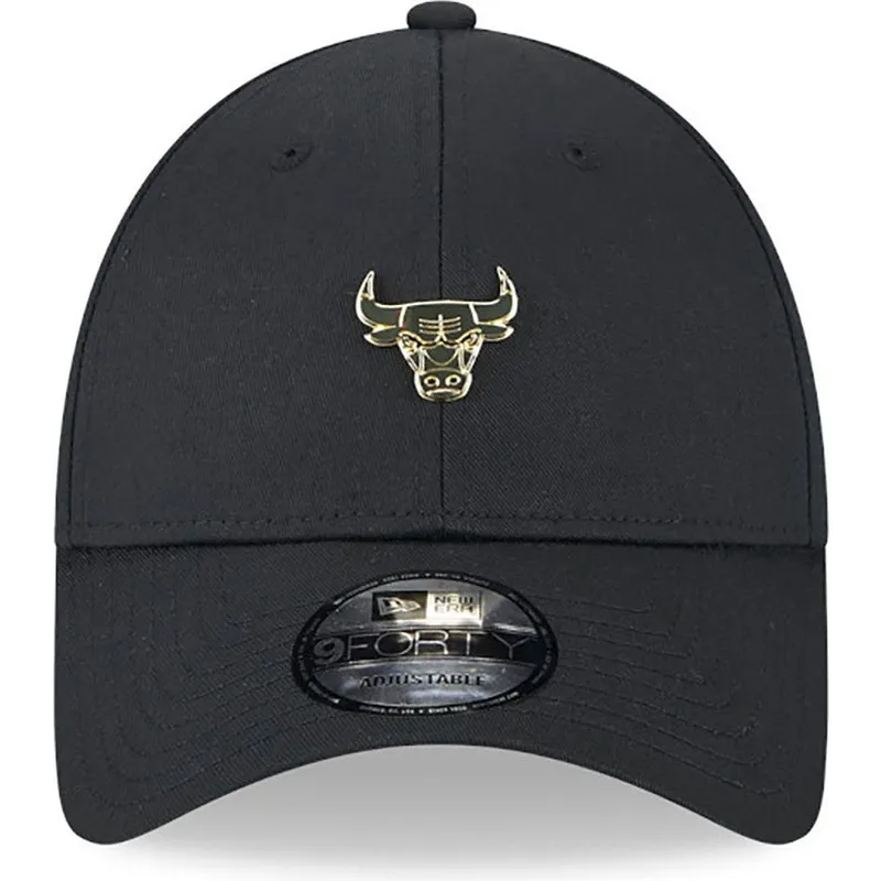 mutsid-kumer-must-reguleeritav-9forty-pin-chicago-bulls-nba-new-era