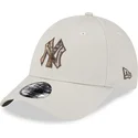 mutsid-kumer-beez-reguleeritav-9forty-check-infill-new-york-yankees-mlb-new-era