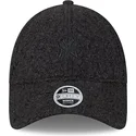 mutsid-kumer-must-reguleeritav-9forty-hypertexture-new-york-yankees-mlb-new-era