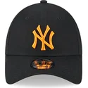 mutsid-kumer-must-reguleeritav-9forty-league-essential-new-york-yankees-mlb-new-era