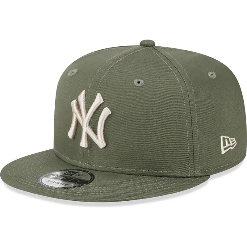 mutsid-lame-roheline-snapback-9fifty-league-essential-new-york-yankees-mlb-new-era