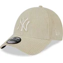 mutsid-kumer-beez-reguleeritav-9forty-wide-cord-new-york-yankees-mlb-new-era