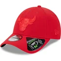 mutsid-kumer-punane-reguleeritav-9forty-repreve-outline-chicago-bulls-nba-new-era