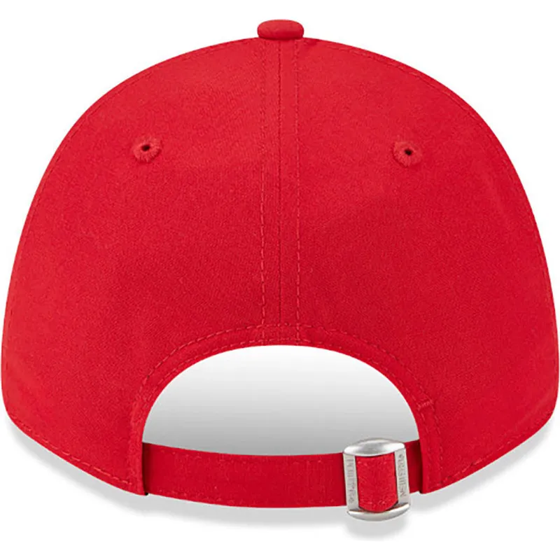 mutsid-kumer-punane-reguleeritav-9forty-repreve-outline-chicago-bulls-nba-new-era