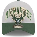 mutsid-kumer-hall-reguleeritav-9twenty-tip-off-2023-milwaukee-bucks-nba-new-era
