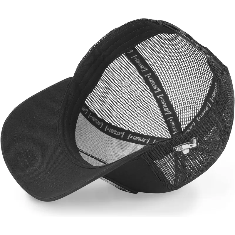 mutsid-kumer-must-snapback-loo3-rick-ja-morty-capslab