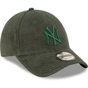 mutsid-kumer-roheline-reguleeritav-9forty-towelling-new-york-yankees-mlb-new-era