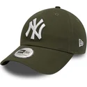 mutsid-kumer-roheline-reguleeritav-9twenty-league-essential-new-york-yankees-mlb-new-era