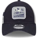 mutsid-kumer-meresinine-snapback-9twenty-stripe-new-york-yankees-mlb-new-era