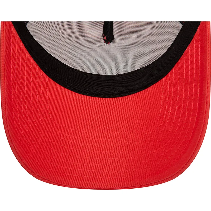 mutsid-kumer-punane-snapback-a-frame-league-essential-new-york-yankees-mlb-new-era