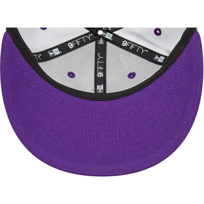 mutsid-lame-violetne-snapback-9fifty-white-crown-los-angeles-lakers-nba-new-era mutsid-lame-violetne-snapback-9fifty-white-crown-los-angeles-lakers-nba-new-era
