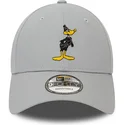 new-era-curved-brim-daffy-duck-9forty-character-looney-tunes-grey-adjustable-cap