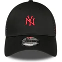 mutsid-kumer-must-reguleeritav-9forty-home-field-new-york-yankees-mlb-new-era