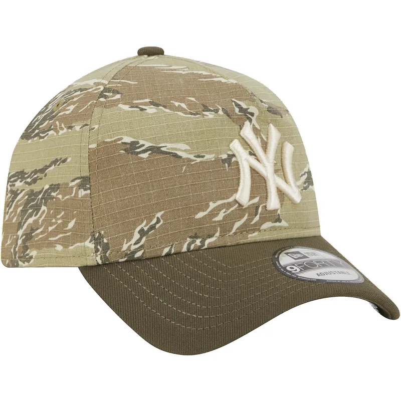 mutsid-kumer-kamuflaaz-snapback-9forty-a-frame-two-tone-tiger-new-york-yankees-mlb-new-era