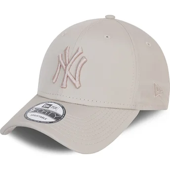 Cap kumer beige adjustable strap 9FORTY League Essential Poly New York Yankees MLB New Era