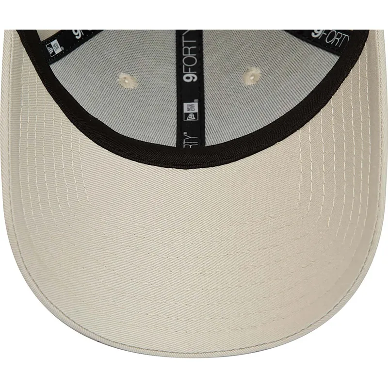 cap-kumer-beige-adjustable-strap-9forty-repreve-league-essential-new-york-yankees-mlb-new-era