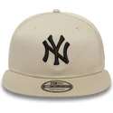 mutsid-lame-beez-snapback-9fifty-league-essential-new-york-yankees-mlb-new-era