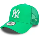 mutsid-kumer-roheline-snapback-a-frame-league-essential-new-york-yankees-mlb-new-era