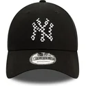 cap-kumer-black-adjustable-strap-9forty-seasonal-infill-new-york-yankees-mlb-new-era