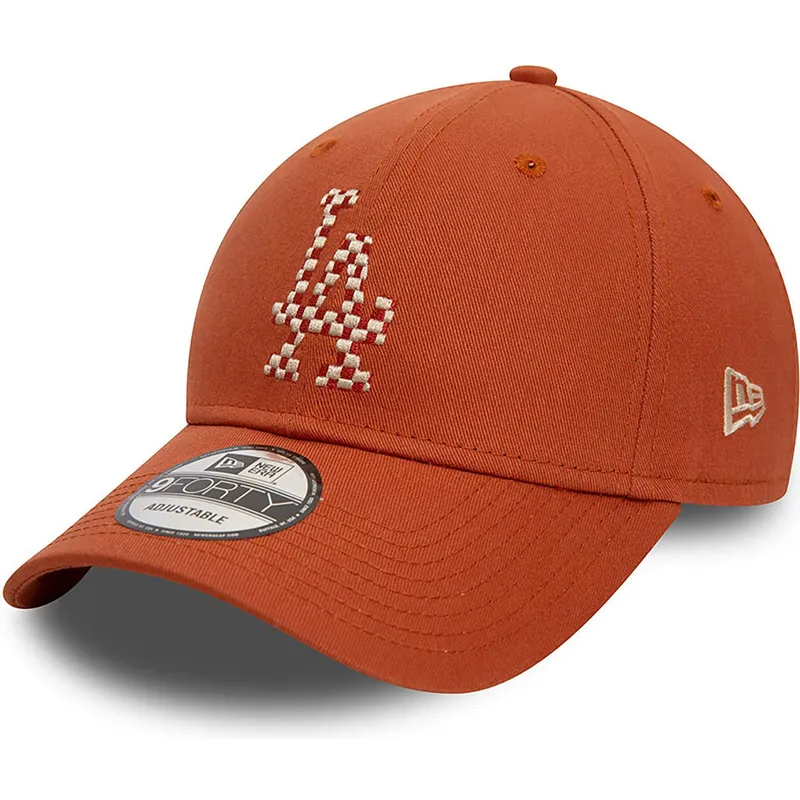 mutsid-kumer-pruun-reguleeritav-9forty-seasonal-infill-los-angeles-dodgers-mlb-new-era
