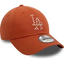 mutsid-kumer-pruun-reguleeritav-9forty-seasonal-infill-los-angeles-dodgers-mlb-new-era
